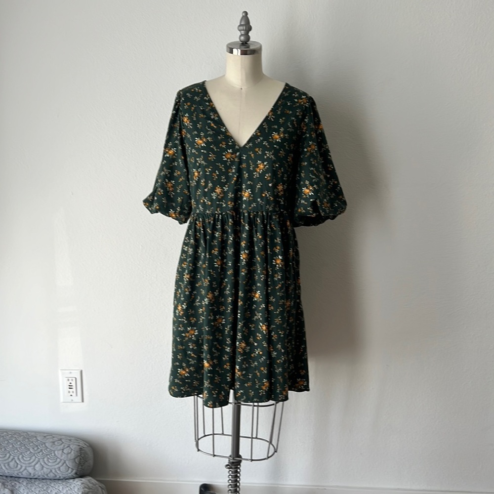 Madewell Green floral dress with puff sleeves and pocket skirt size 6